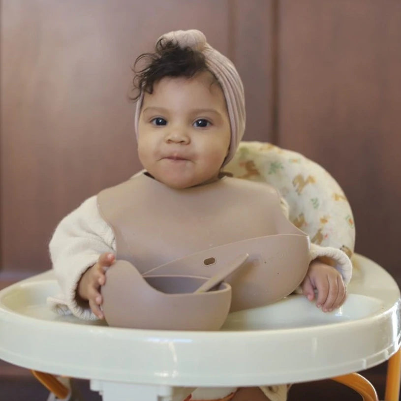 Silicone Roll-Up Bib | Taupe